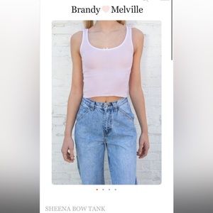 Brandy Melville Sheena Bow Tank